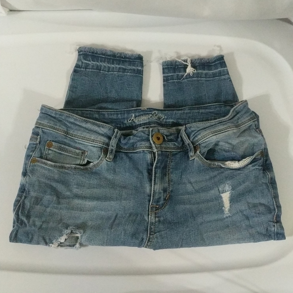 American Rag Distressed Skinny Raw Hem Medium Wash Jeans - size 6